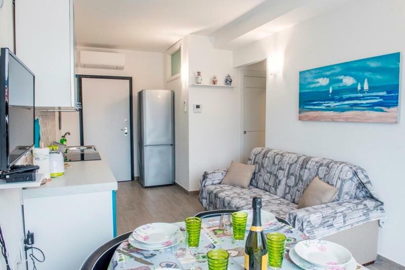 Miramare 22 Apartment Castelsardo Luaran gambar